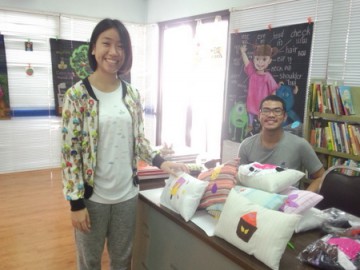 อาสาสมัคร หมอนหนุนอุ่นรัก 16 ก.พ.  Volunteer to Produce pillow for Disadvantaged Preschoolers in Thailand /Feb 16, 19